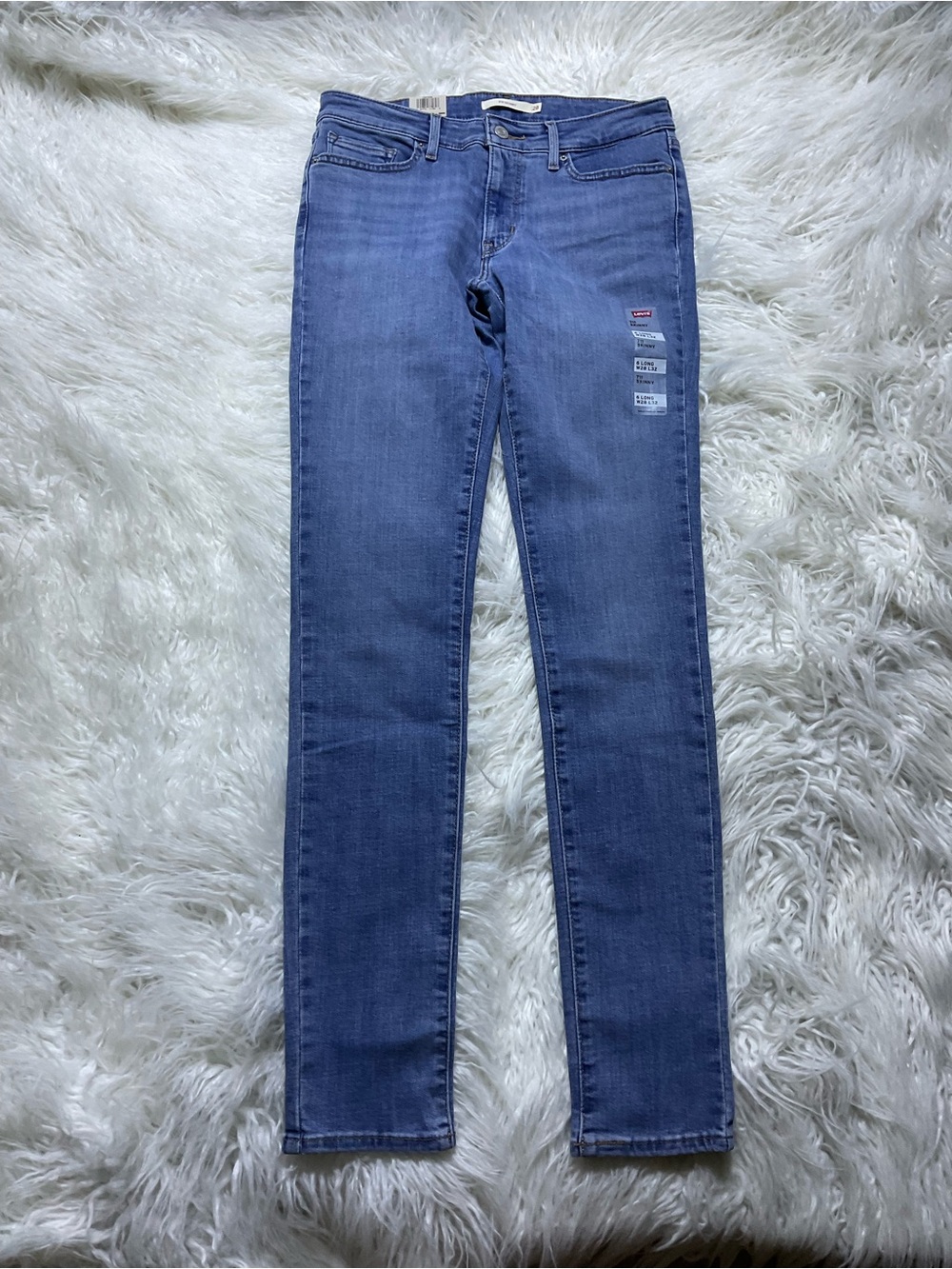 NWT Levi’s 711 Skinny Women's Jeans in Indigo Rays